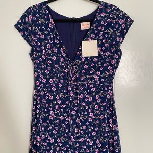 Showpo EVERYONE KNOWS HER NAVY FLORAL DRESS